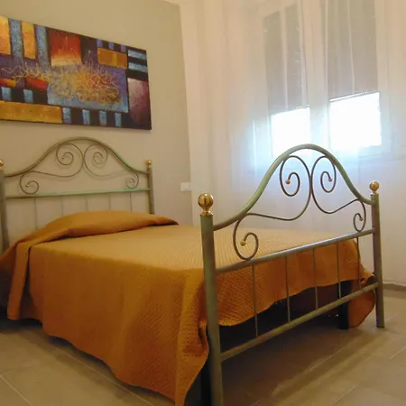 Casa Dante Alighieri, B