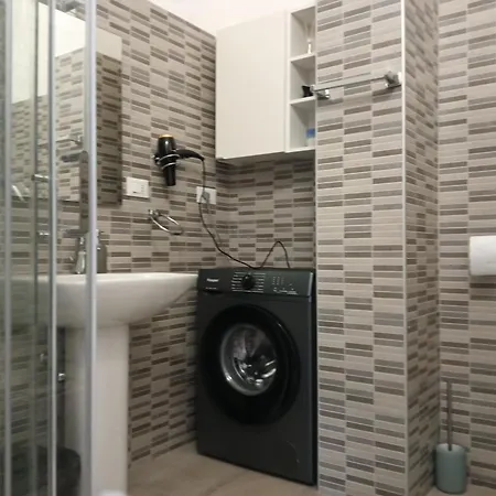 Apartman Casa Dante Alighieri, B