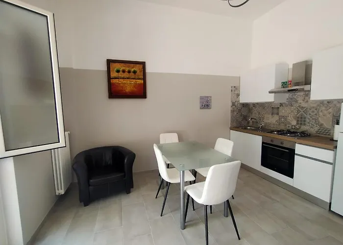 Casa Dante Alighieri, B *